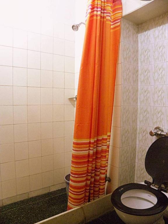 Hotel Esplanade Chambers Колката Екстериор снимка
